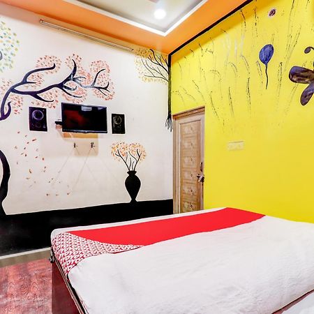 Spot On Siddhi Maa Hotel Gwalior Luaran gambar