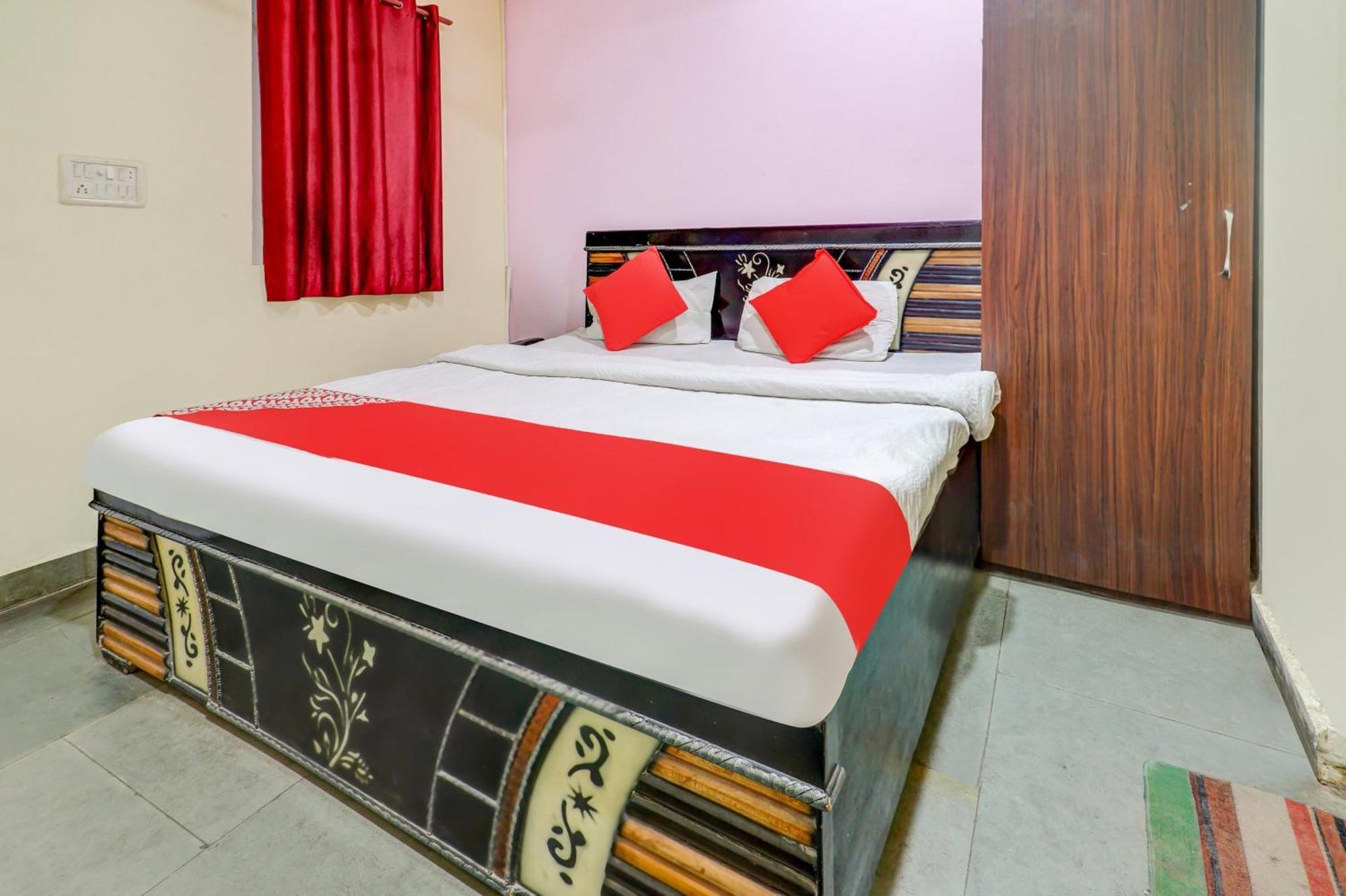 Spot On Siddhi Maa Hotel Gwalior Luaran gambar
