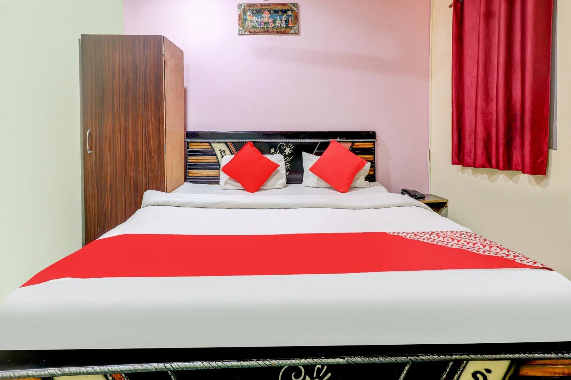 Spot On Siddhi Maa Hotel Gwalior Luaran gambar